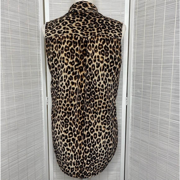 Equipment Leopard Print Silk Button Down Size M - Picture 3 of 7